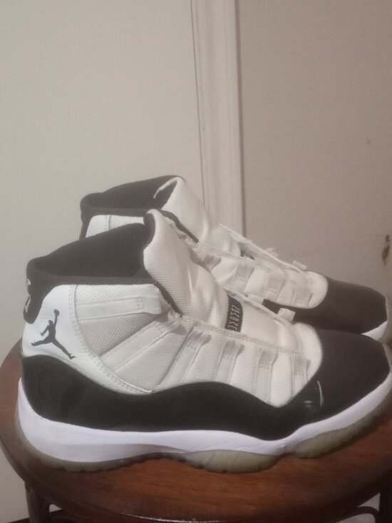 Jordan Other - Nike Air Jordan 11 Retro Concord 2018 Size 8.5 378037-100